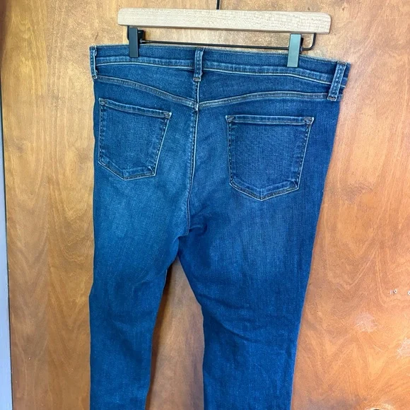 J Brand Maude Mid Rise Cigarette Jeans Idolize Dark Blue Wash 31 Denim Sleek Y2K - Picture 7 of 16